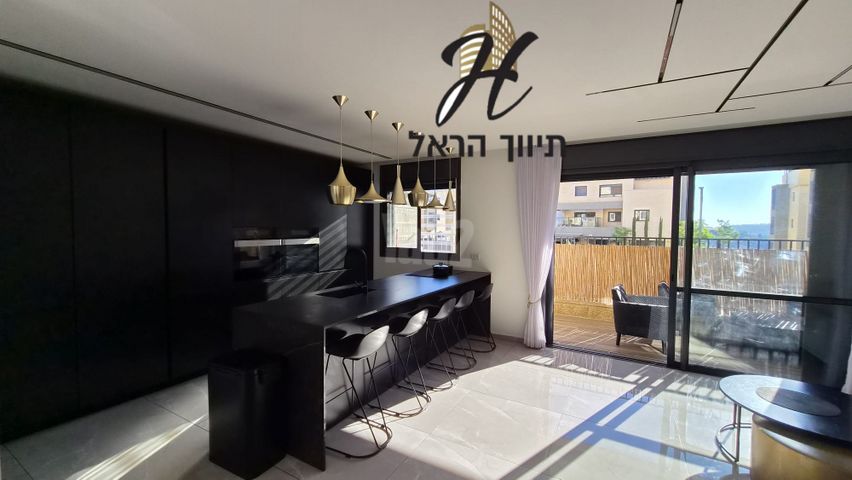 דירה למכירה בירושלים (תיווך) — 2