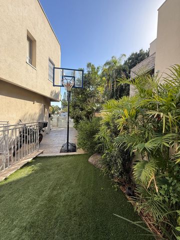 Tel Aviv-Yafo, Israel 11