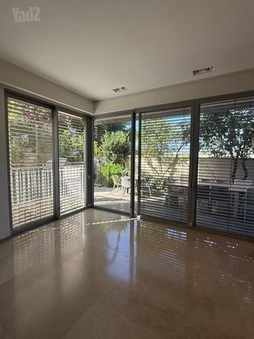 Tel Aviv-Yafo, Israel 8