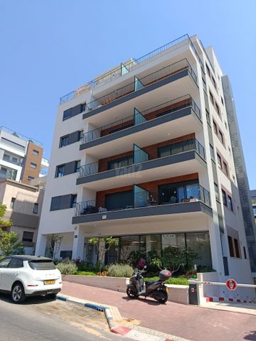 יד שלום 5