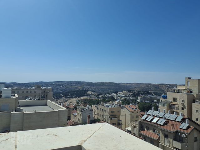 דירה להשכרה בירושלים (תיווך) — 2