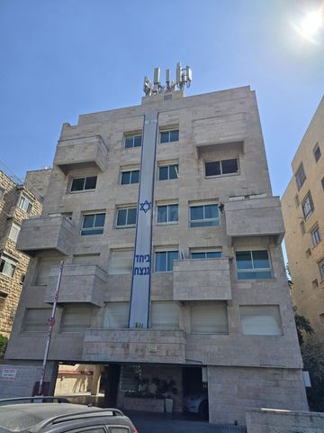 הרב הרצוג 