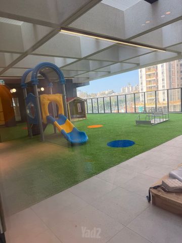 ז'בוטינסקי 45