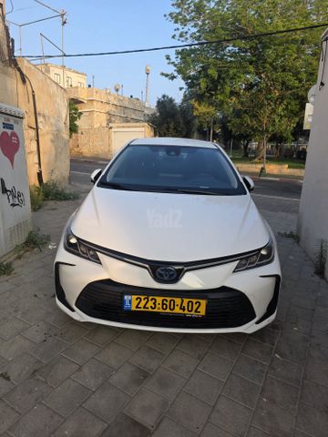 מודעת רכב טויוטה קורולה