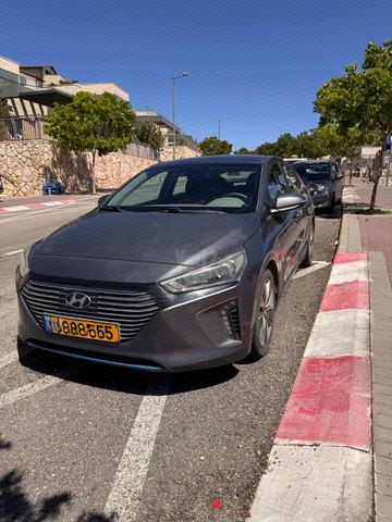 מודעת רכב יונדאי איוניק