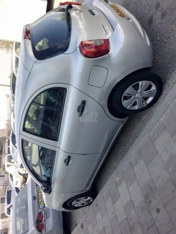 מודעת רכב ניסאן מיקרה