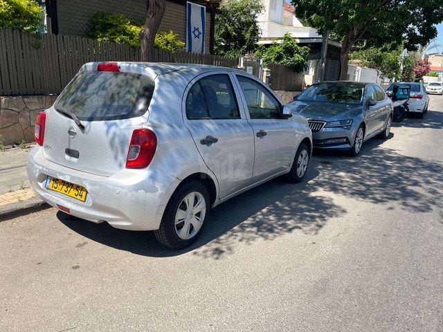 מודעת רכב ניסאן מיקרה