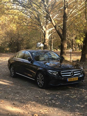 מודעת רכב מרצדס-בנץ E-class