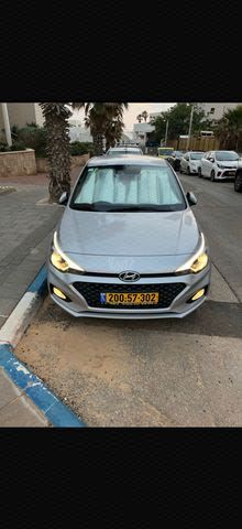 מודעת רכב יונדאי i20