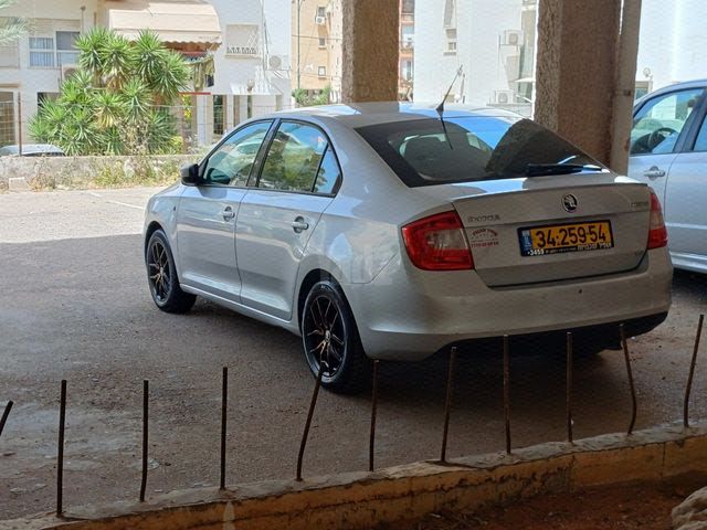 מודעת רכב סקודה ראפיד