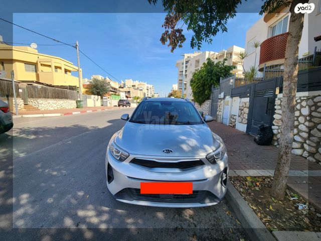 מודעת רכב קיה סטוניק