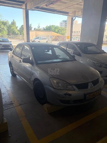 מודעת רכב מיצובישי לנסר