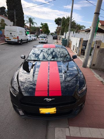 מודעת רכב פורד מוסטנג