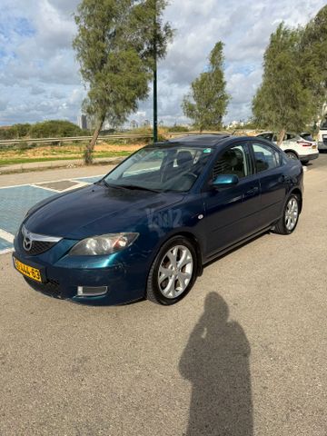 מודעת רכב מאזדה 3