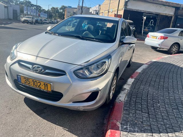 מודעת רכב יונדאי אקסנט i25