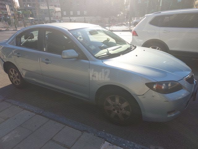מודעת רכב מאזדה 3