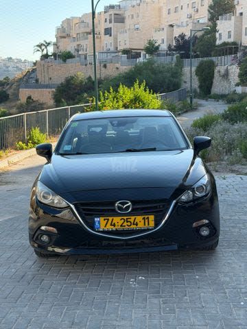 מודעת רכב מאזדה 3