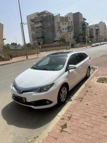 מודעת רכב טויוטה אוריס