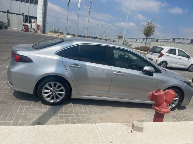 מודעת רכב טויוטה קורולה