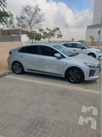 מודעת רכב יונדאי איוניק