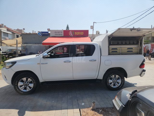 מודעת רכב טויוטה היילקס
