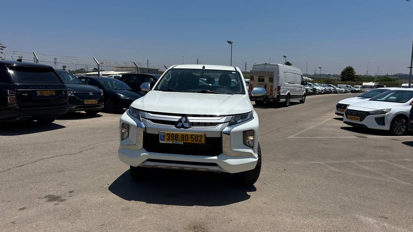מודעת רכב מיצובישי טרייטון / L200