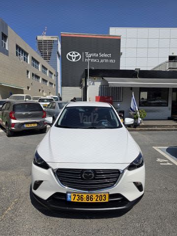 מודעת רכב מאזדה CX-3