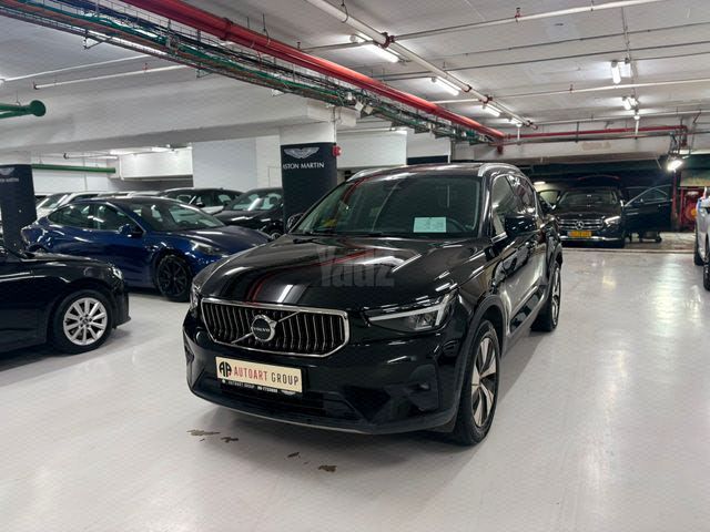 מודעת רכב וולוו XC40
