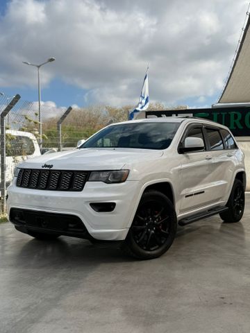 מודעת רכב ג'יפ גרנד צ'ירוקי