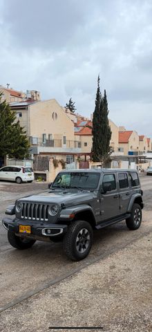 מודעת רכב ג'יפ רנגלר
