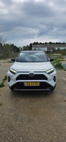 מודעת רכב טויוטה RAV4