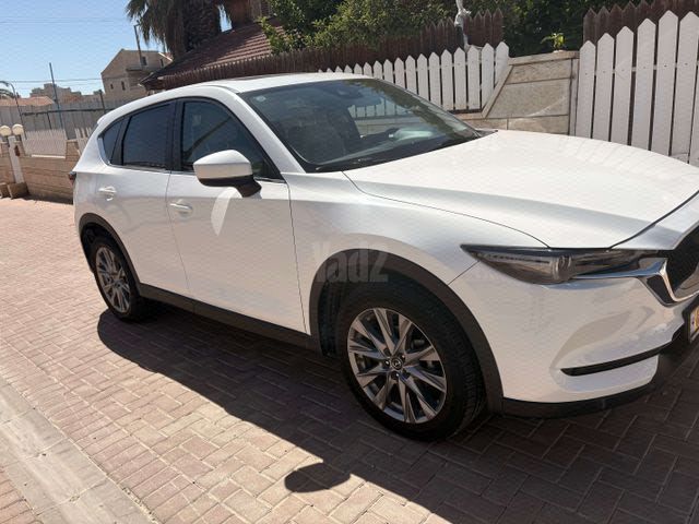 מודעת רכב מאזדה CX-5