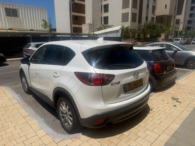 מודעת רכב מאזדה CX-5