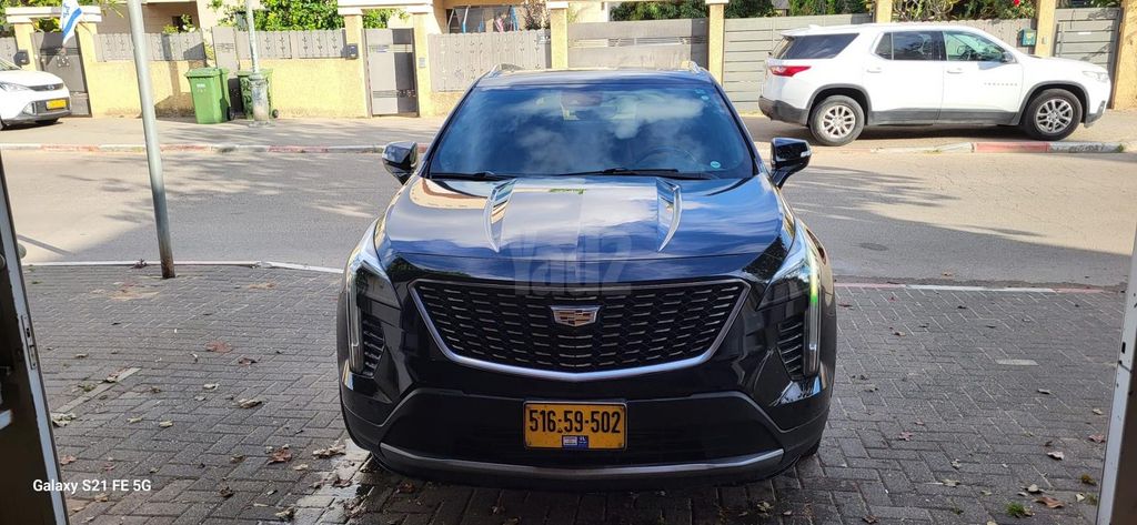 מודעת רכב קאדילק XT4
