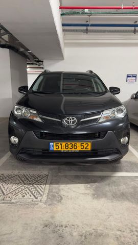 מודעת רכב טויוטה RAV4