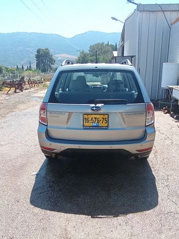 מודעת רכב סובארו פורסטר
