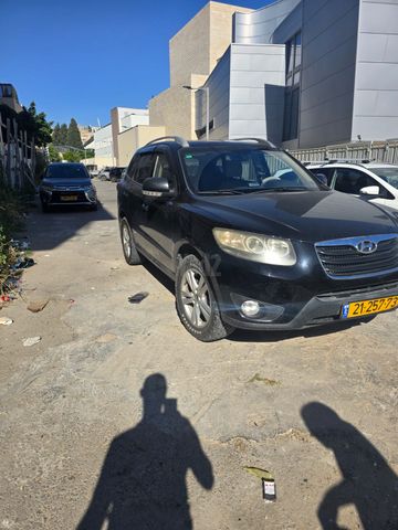 מודעת רכב יונדאי סנטה פה