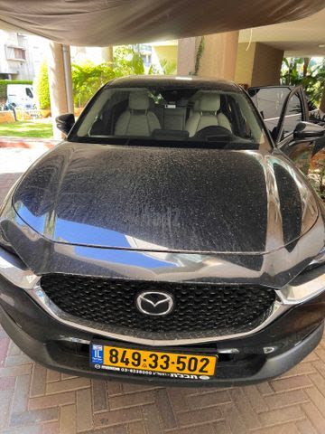 מודעת רכב מאזדה CX-30