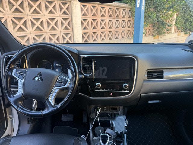 מודעת רכב מיצובישי אאוטלנדר