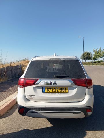 מודעת רכב מיצובישי אאוטלנדר