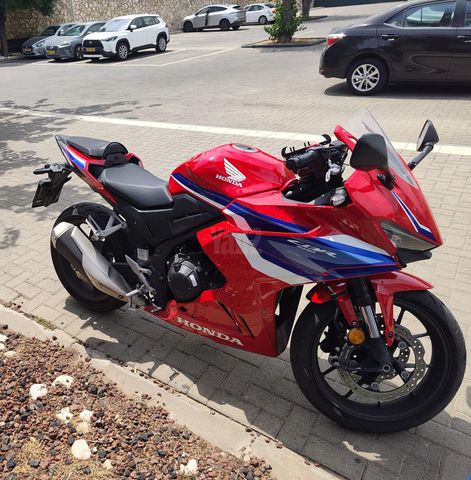 מודעת רכב הונדה CBR500R