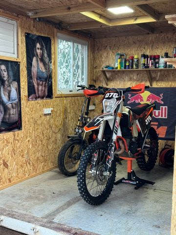מודעת רכב KTM Enduro