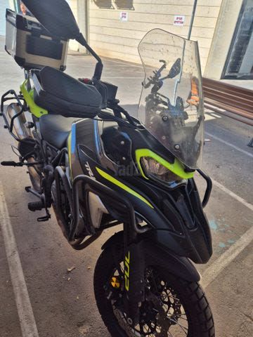 מודעת רכב בנלי TRK702X