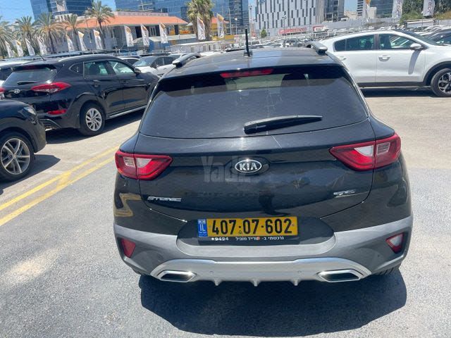 מודעת רכב קיה סטוניק 2
