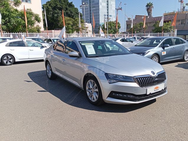 מודעת רכב סקודה סופרב
