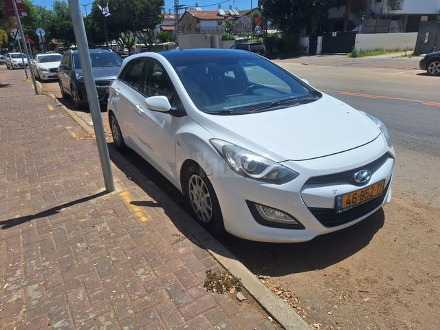 מודעת רכב יונדאי i30