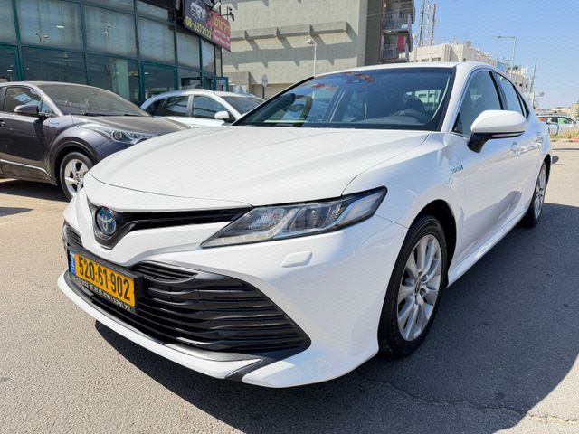 מודעת רכב טויוטה קאמרי