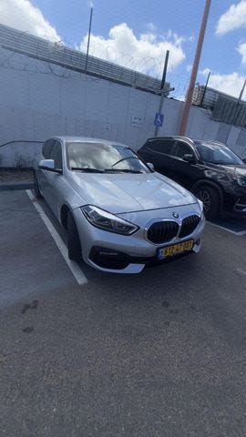 מודעת רכב ב מ וו סדרה 1
