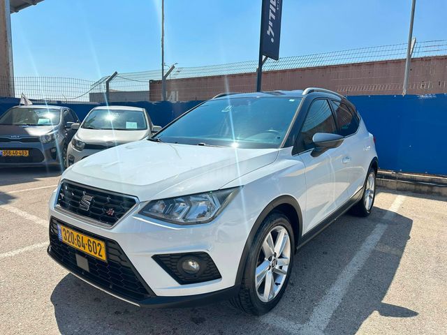 מודעת רכב סיאט ארונה