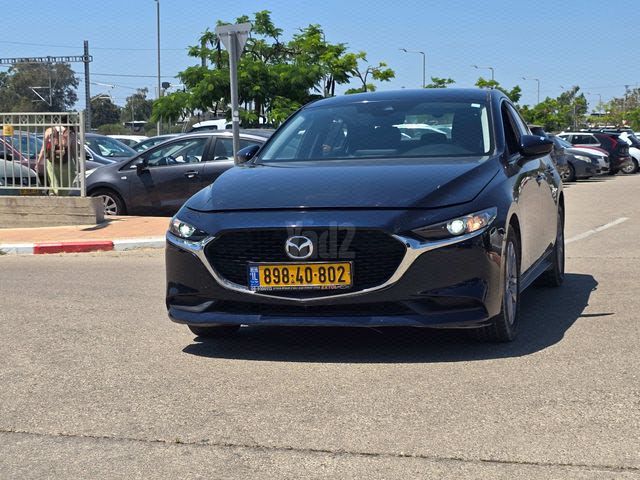 מודעת רכב מאזדה 3 2